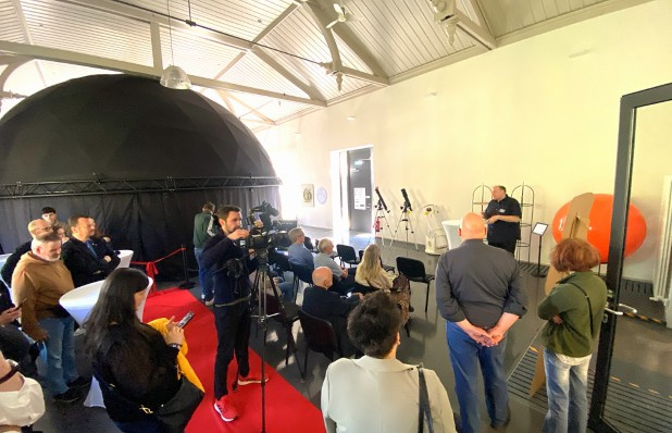 Raumfahrt-Feeling in Karlsruhe: Eröffnung des Planetariums „Planet KA“